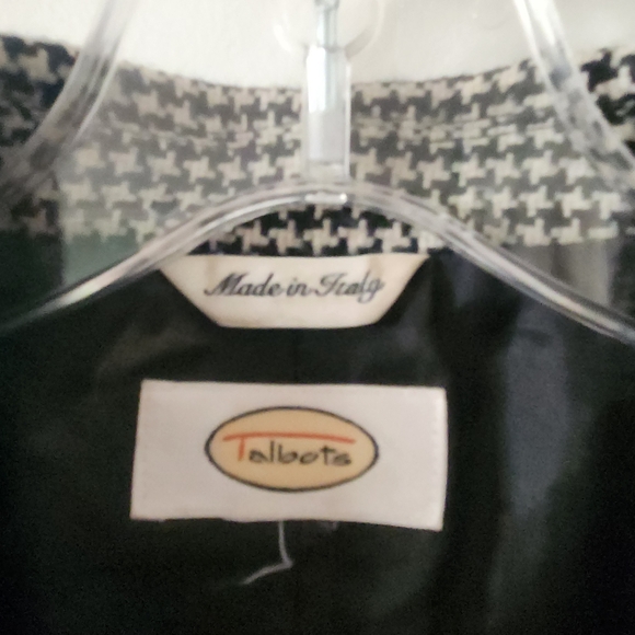 Vintage Talbots Wool Blazer Women's Four Button  Jacket M 8-10 - Picture 3 of 7